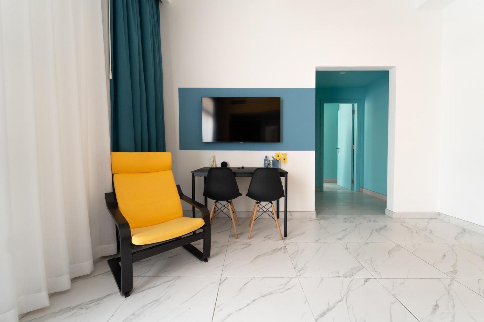 Izzzi Life Mint Apart otel Dubai Dış mekan fotoğraf