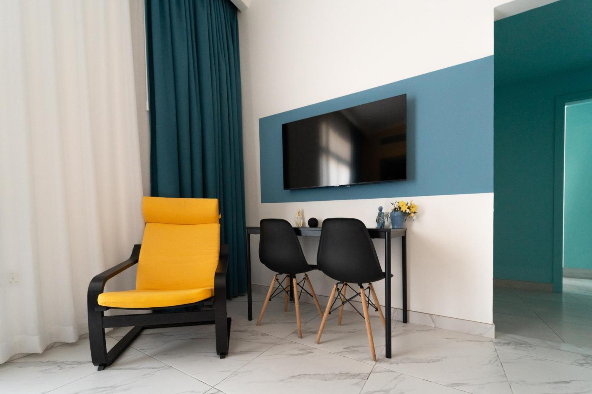 Izzzi Life Mint Apart otel Dubai Dış mekan fotoğraf