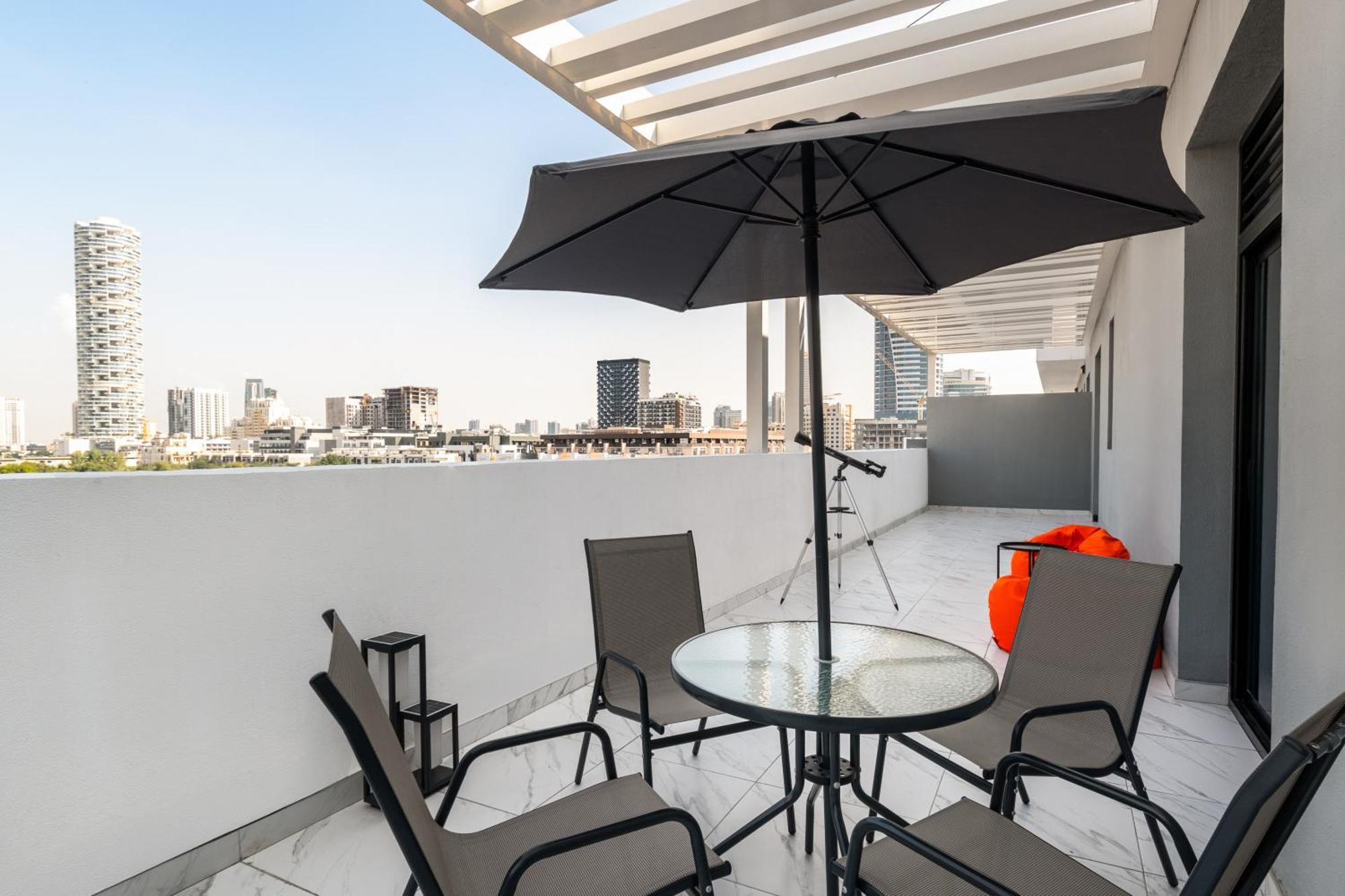 Izzzi Life Mint Apart otel Dubai Dış mekan fotoğraf