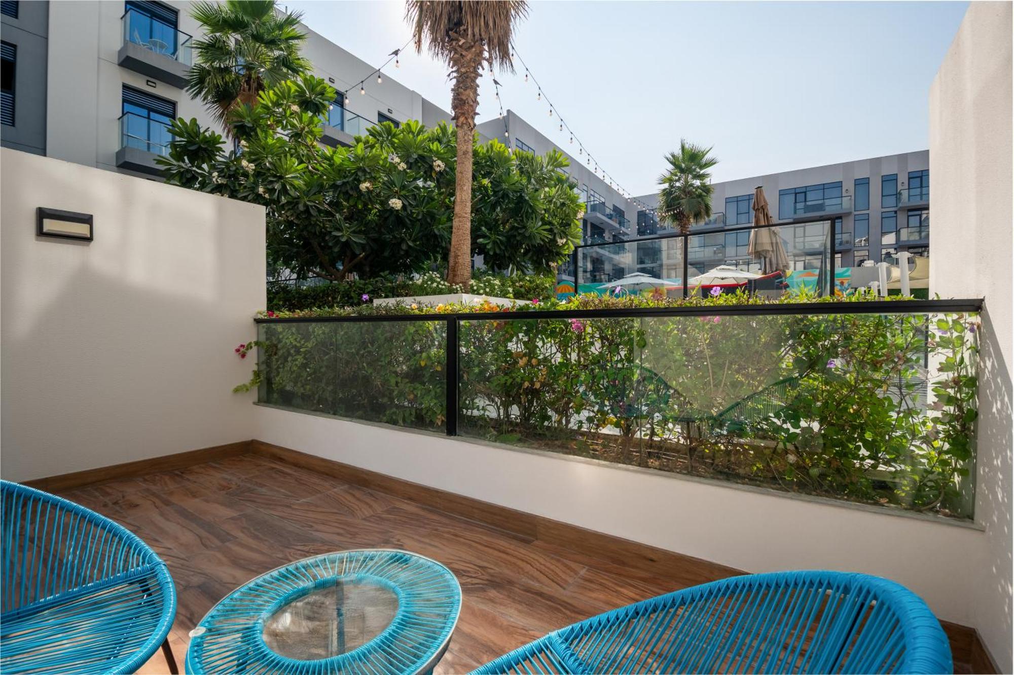 Izzzi Life Mint Apart otel Dubai Dış mekan fotoğraf